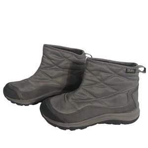KEEN Warm Winter Waterproof Hiking Boots. Women’s Size 5.5. Dark grey gray cold